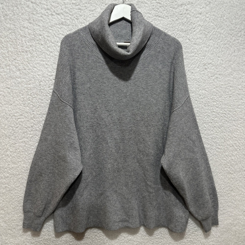 Free People Softly Structured‎ Knit Women's Turtleneck Oversized Gray Sweater